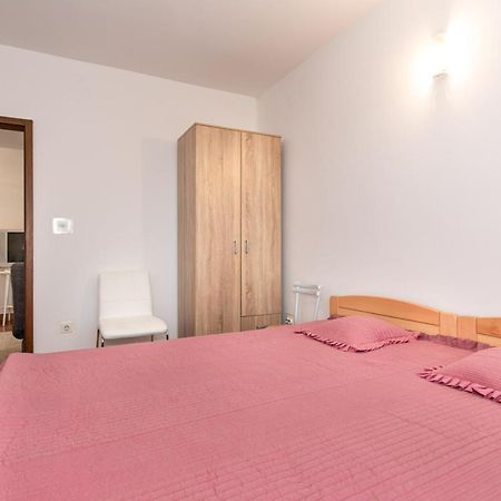 Apartment Drago *Cosy & Close To The Beach! Krk Town Extérieur photo