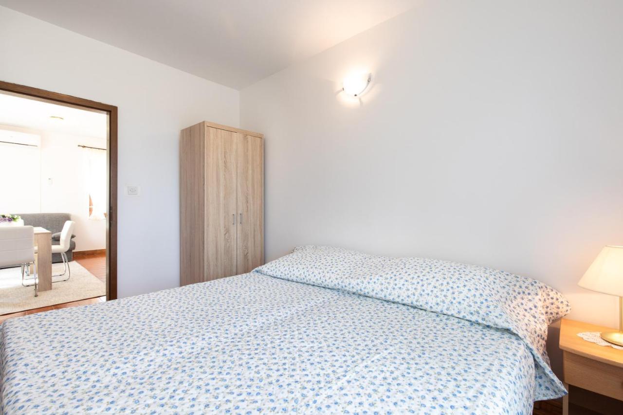 Apartment Drago *Cosy & Close To The Beach! Krk Town Extérieur photo